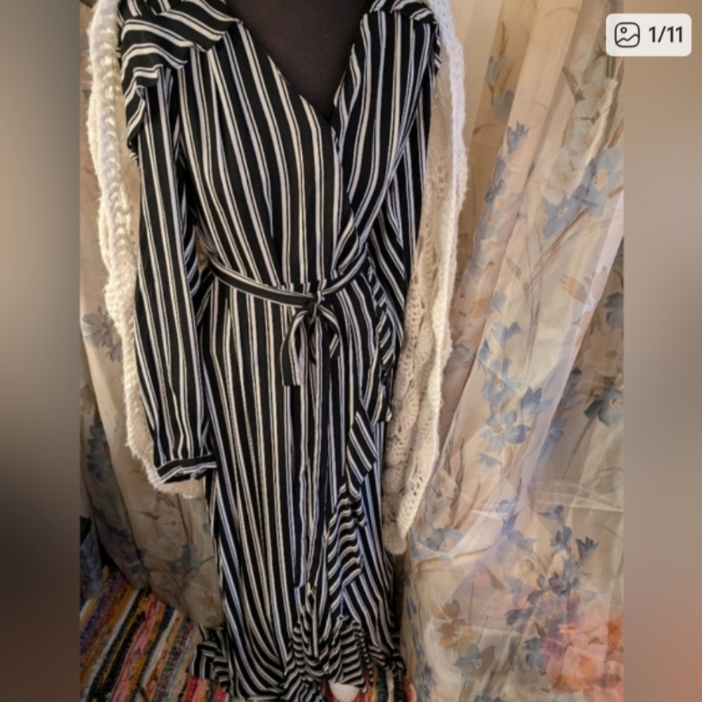 ASOS Black & White Long Sleeve Shirt Maxi Wrap Dress Keyhole Back NWT